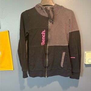 Bench Women’s Full-Zip Hoodie Size Medium 💥Buy 2 Get 1 Free💥